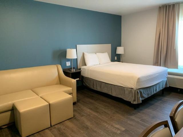 Candlewood Suites Pecos By Ihg Eksteriør billede