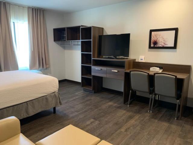 Candlewood Suites Pecos By Ihg Eksteriør billede