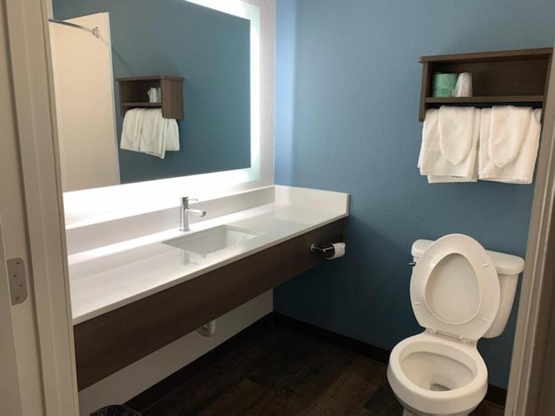 Candlewood Suites Pecos By Ihg Eksteriør billede