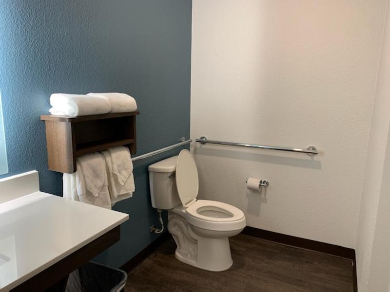 Candlewood Suites Pecos By Ihg Eksteriør billede