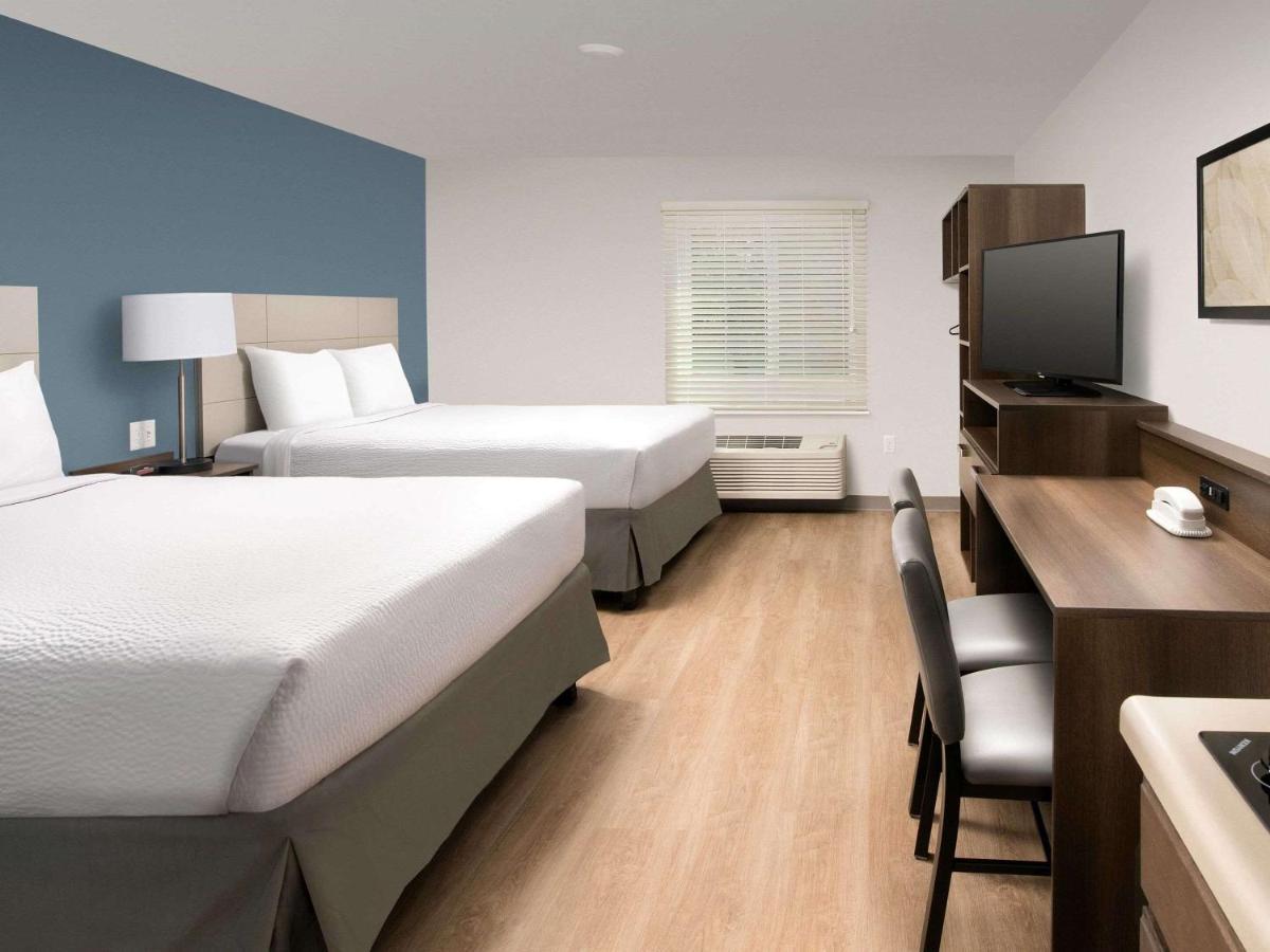 Candlewood Suites Pecos By Ihg Eksteriør billede