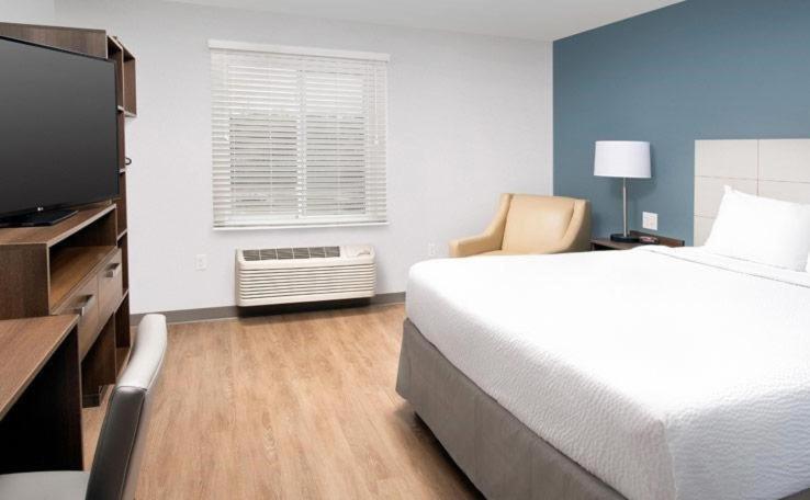 Candlewood Suites Pecos By Ihg Eksteriør billede